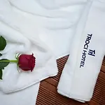 Отель Troci Kamez