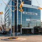 Troci Отель