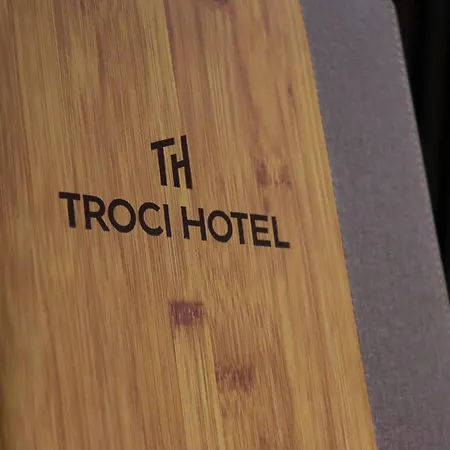 Troci
