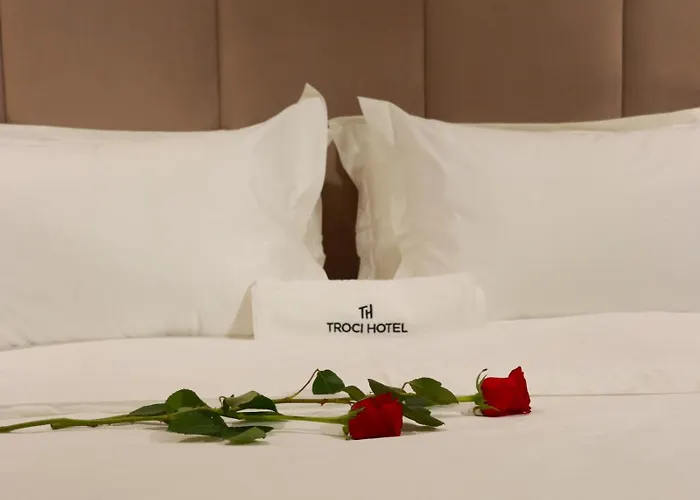 Troci Отель