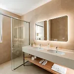 Troci Hotel 5*