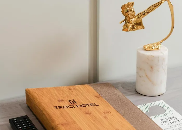 Hotel Troci Kamez